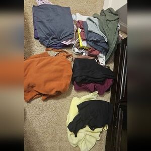 Bundle Of Womens Mediums